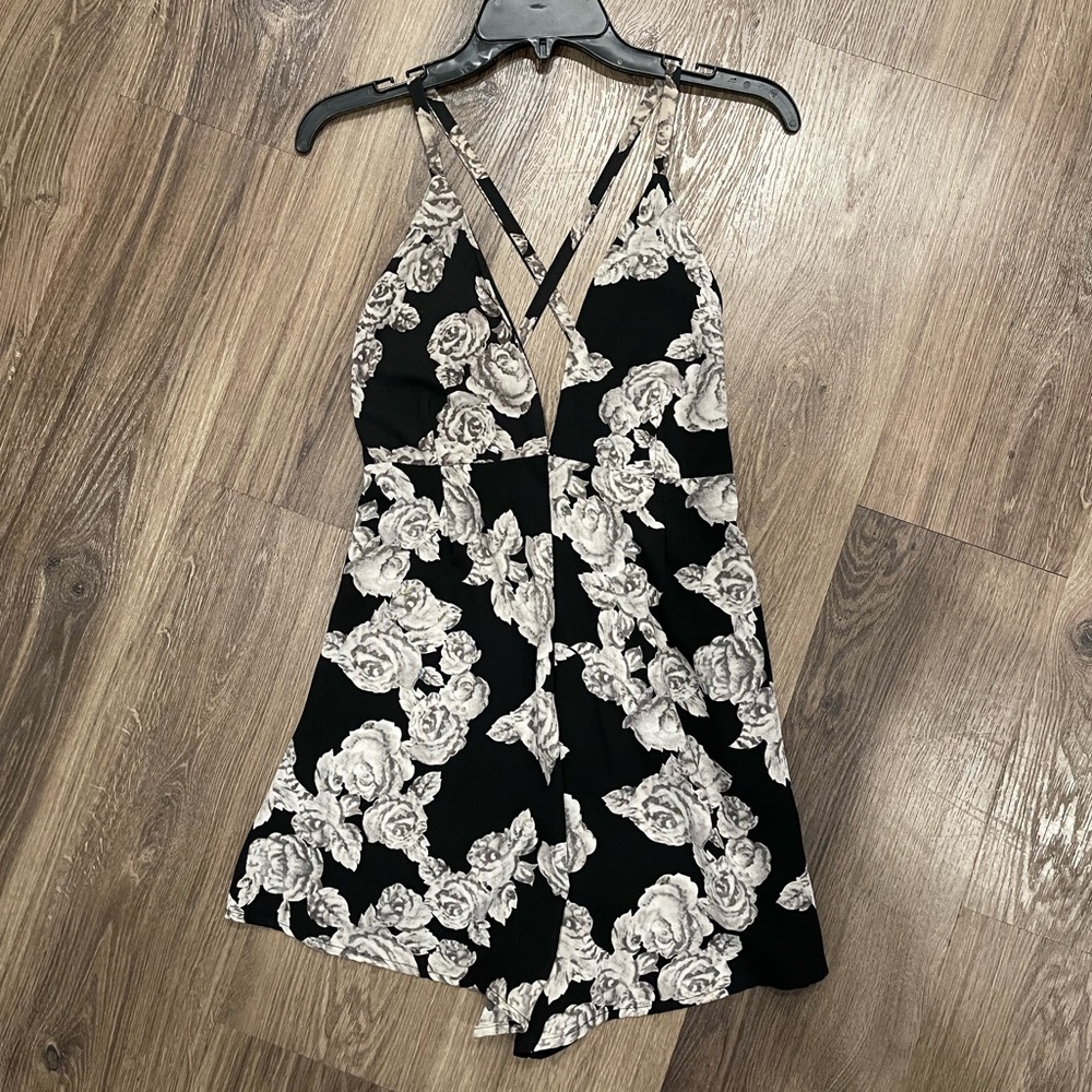 Black & white low cut romper